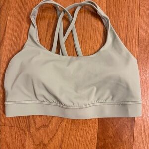 Lululemon cross back sports bra- like new condition